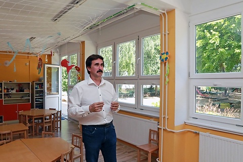 Minap - FEJLESZTÉSEK A FÖVÉNYSZEREN: MÁR NEM FOLYIK BE AZ OVI ABLAKÁN A VÍZ Minap - FEJLESZTÉSEK A FÖVÉNYSZEREN: MÁR NEM FOLYIK BE AZ OVI ABLAKÁN A VÍZ