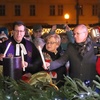 Fellobbant az első gyertyaláng Miskolc adventi koszorúján