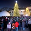 Fellobbant az első gyertyaláng Miskolc adventi koszorúján